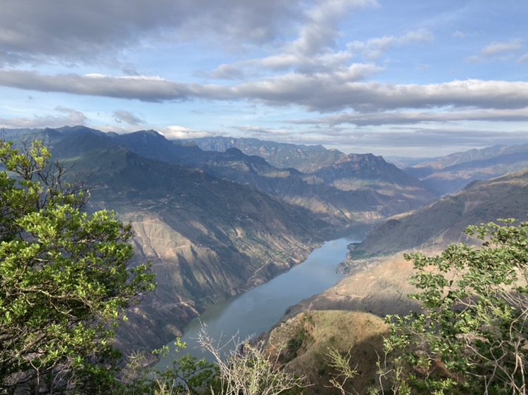 铁柳镇老君峰景区