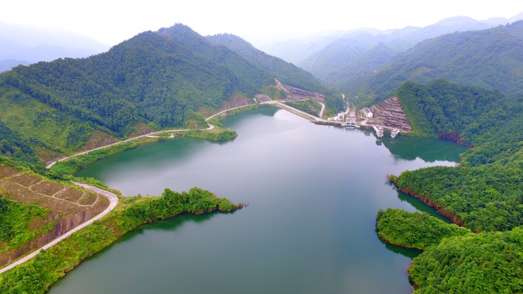 冰川湖