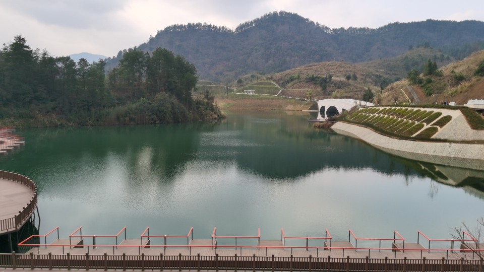 贵州绿博园人工湖的第2张图片的图片资料