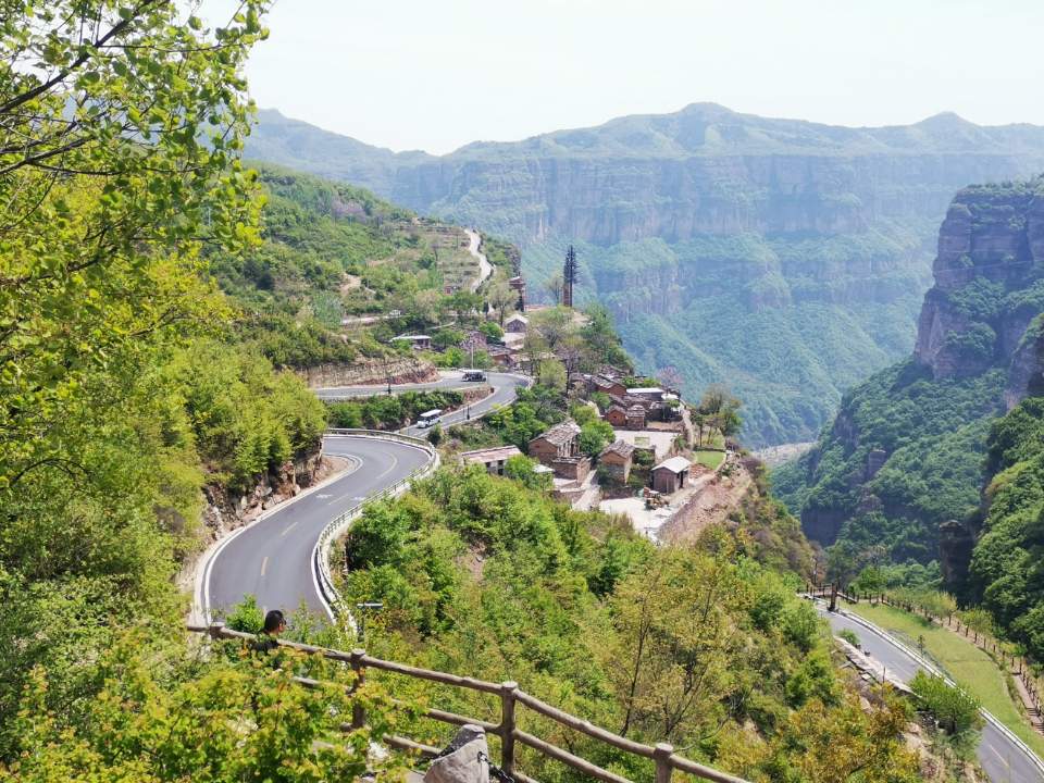 太行大峡谷风景区-太行天路游览区