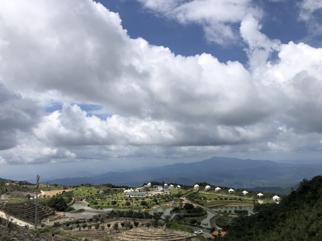 铜鼓峰风景区