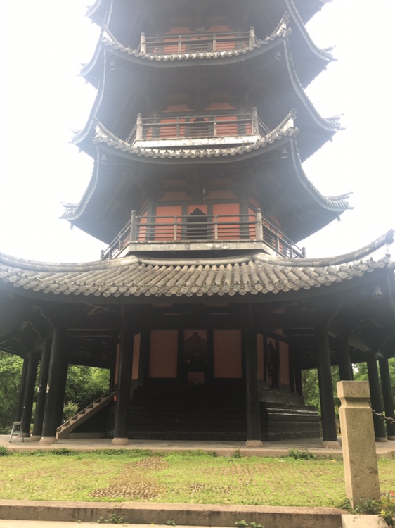 隆山寺