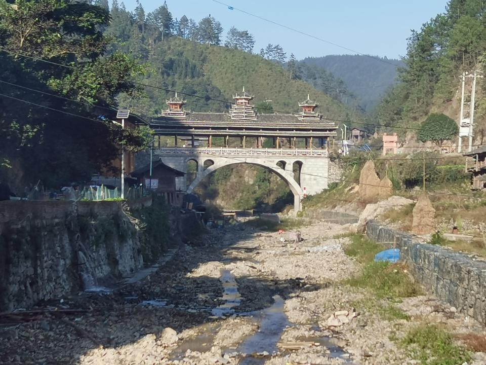 卡寨风雨桥_贵州省黔东南苗族侗族自治州榕江县平江乡卡寨风雨桥电话