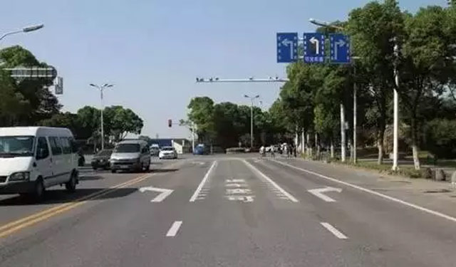 潮汐車道7.jpg